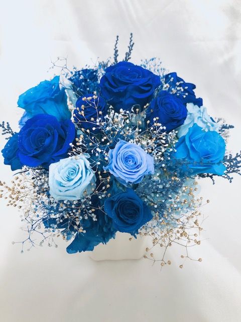 プリザーブドフラワー／星空に染まった青い薔薇の神秘と奇跡／ 陶器