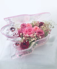 【プリザーブドフラワー／グランドピアノシリーズ】ピンクの薔薇と小花の美しい旋律【リボンラッピング付き】【お祝い 演奏会 音楽 ピアノ フラワーギフト】
