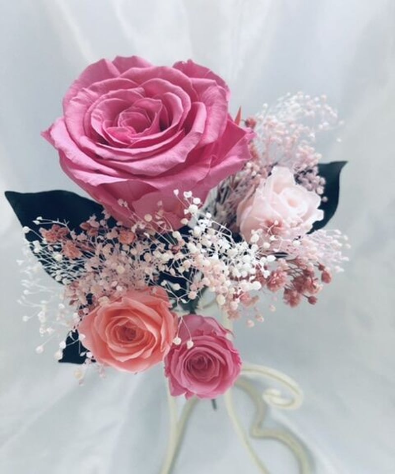 ピンクローズとミニ薔薇とかすみ草のふんわり花束(プリザーブド ピンクローズとミニ薔薇とかすみ草のふんわり花束(プリザーブド