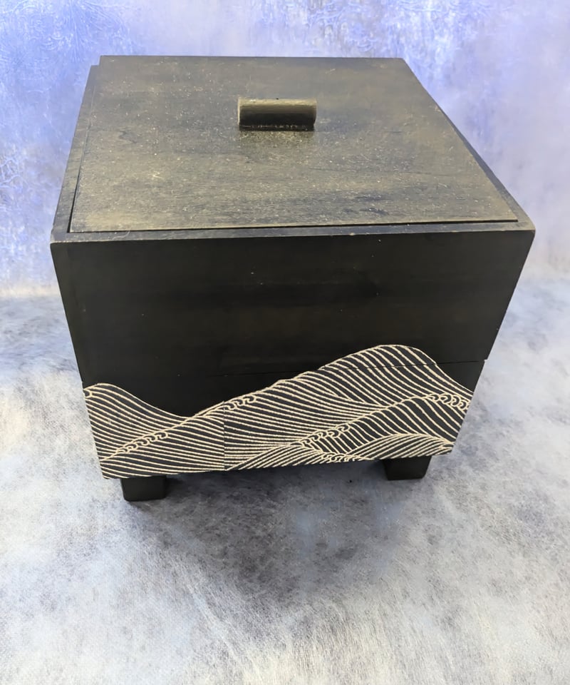 黒木箱漆塗り／龍宮玉手箱2段／プリザーブドフラワーギフト／2段目led