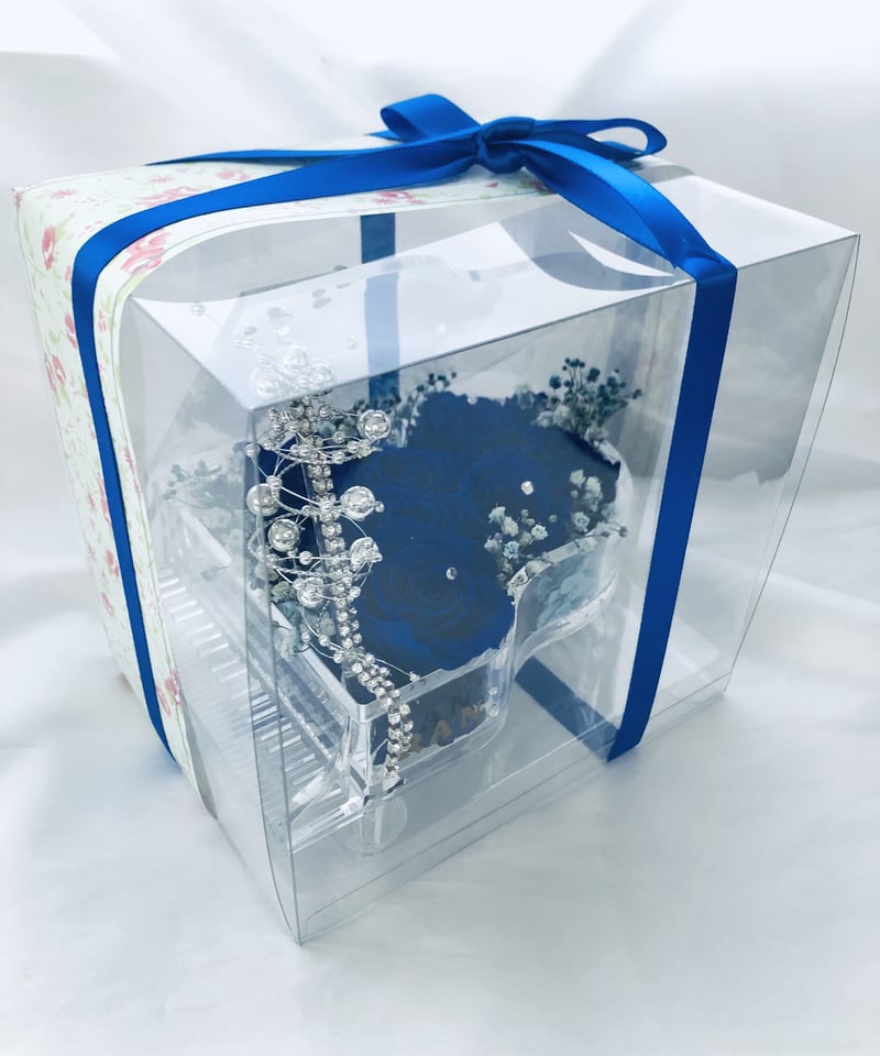 プリザーブドフラワー／グランドピアノシリーズ】ブルーローズ9輪に