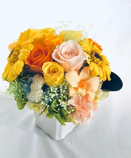 プリザーブドフラワーアレンジ お日さま色した陽気な花たち フラワーケース付き