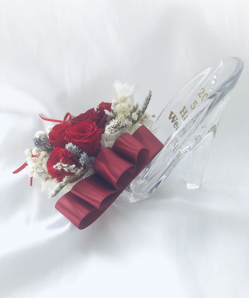 プリザーブドフラワー真紅の薔薇のガラスの靴リングピロー（フラワー