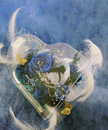 プリザーブドフラワー／グランドピアノシリーズ黒薔薇の魔法発動中／青い薔薇と黒薔薇の天使の音色