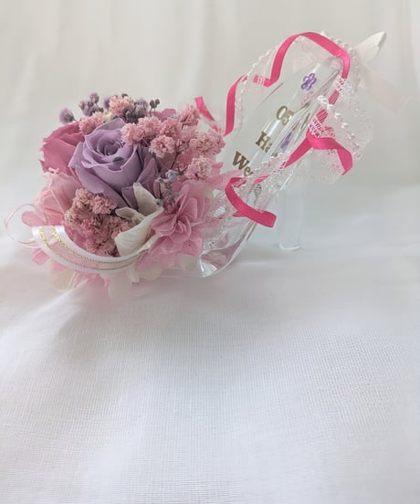 【プリザーブドフラワー／ガラスの靴ミニシリーズ】ピンクの薔薇のプリンセスシューズ
