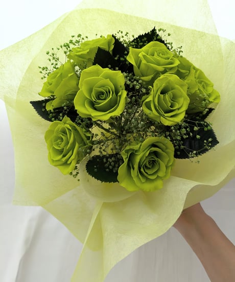 プリザーブドフラワー緑の薔薇9輪とかすみ草の花束（花束ラッピング）