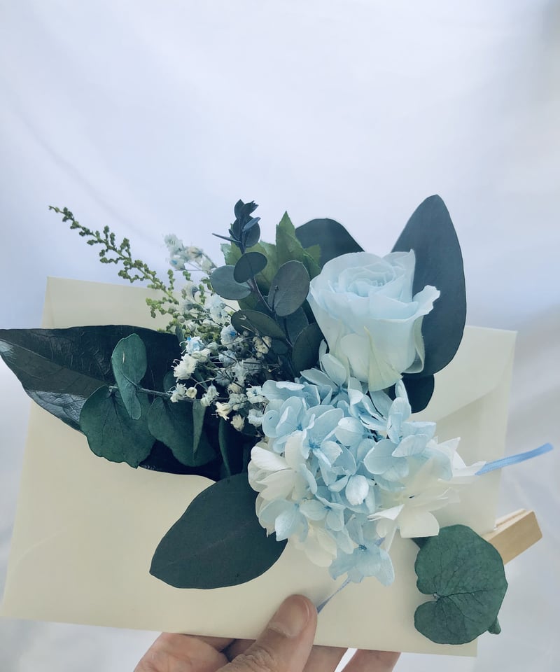 新たな慶祝用電報台紙プリザーブドフラワーDENPO「オルゴール