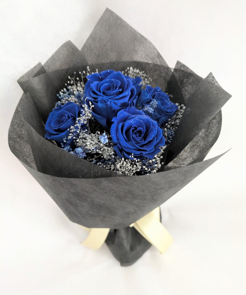 プリザーブドフラワー/青い薔薇5輪とかすみ草の星空花束 | 世都華 プリザーブドフラワー/青い薔薇5輪とかすみ草の星空花束 | 世都華