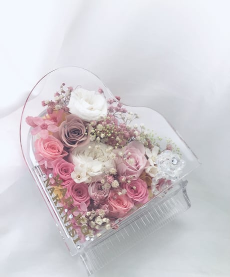 【プリザーブドフラワー／グランドピアノシリーズ】透明なグランドピアノとピンクの薔薇たちのスイートメモリーズ【リボンラッピング付き】