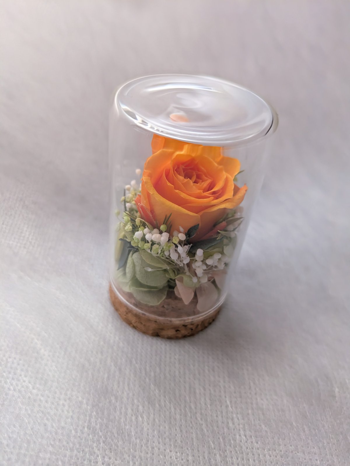 バラ装飾のガラスボトル オーダーメイドギフト】ハート型ガラスボトル レザーローズ 薔薇