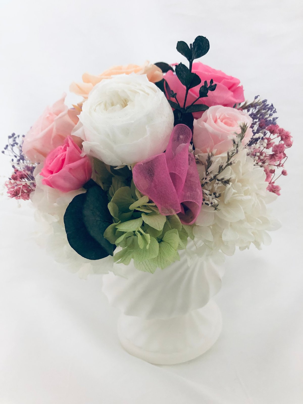 ＊*..華やかピンクローズアレンジ..＊°.プリザーブドフラワー　ケース付 華やかピンクローズアレンジ～プリザーブドフラワー
