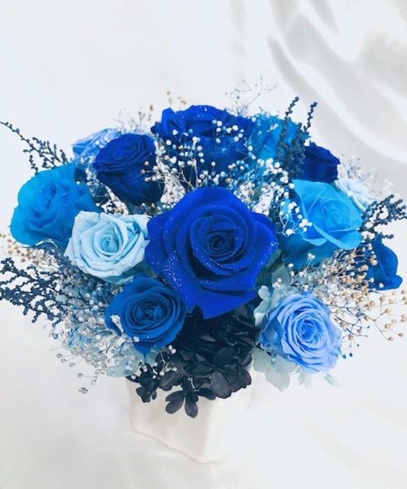 青系薔薇(バラ)のプリザーブドフラワーアレンジメント フレームフラワー 名入れ】プリザーブドフラワー フレームアレンジ ブルー 青い薔薇の花