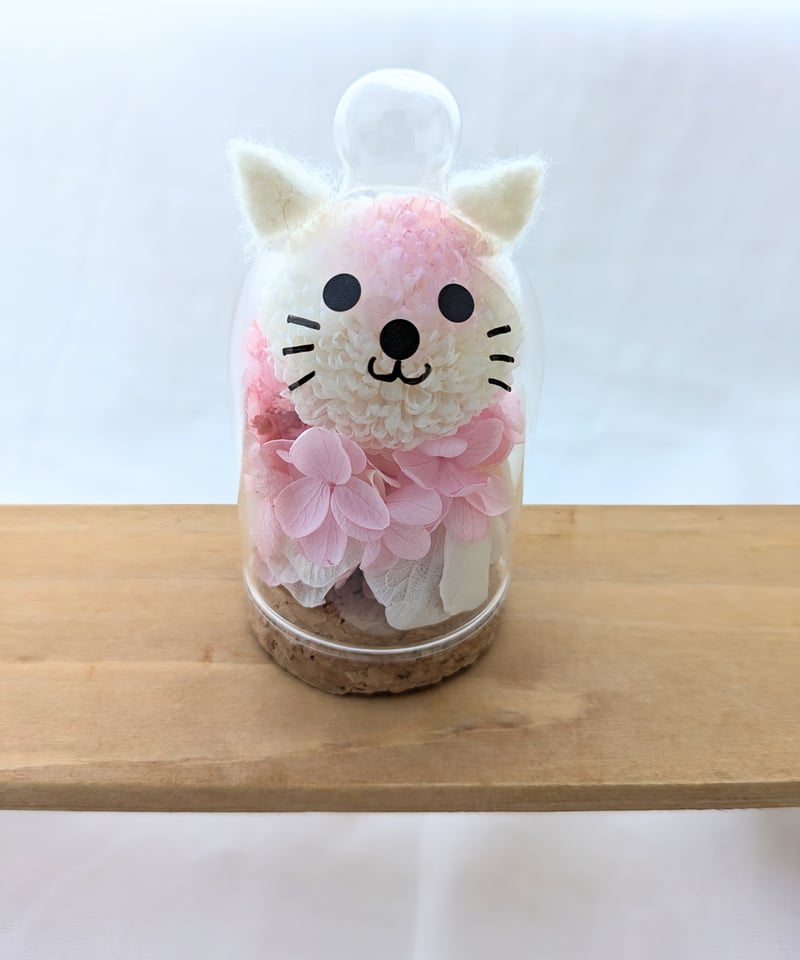 温度で色が変わる！プリザーブドフラワーアジサイ 黒ネコガラスドーム Amazon｜プリザーブドフラワー Ruplan（ルプラン）ガラスドーム 黒猫
