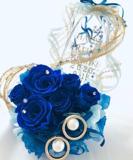 【プリザーブドフラワー／青い薔薇の夜空に染まったガラスの靴】リングピロー使用もOK【リボンラッピング付き】