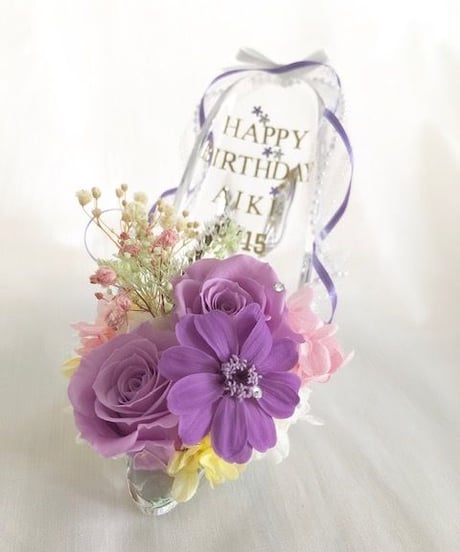 【プリザーブドフラワー／ガラスの靴シリーズ】パープルの薔薇とジニアの優しく美しい魔法の靴