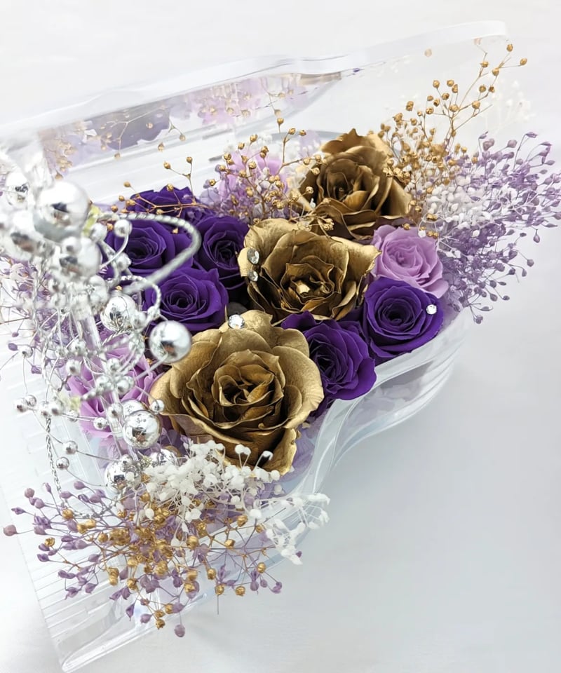 プリザーブドフラワーピアノアレンジ紫の薔薇と金色の薔薇の音色