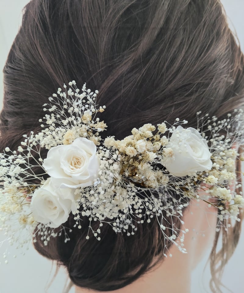 プリザーブドフラワー／ウエディング髪飾り前撮り／白いミニ薔薇と