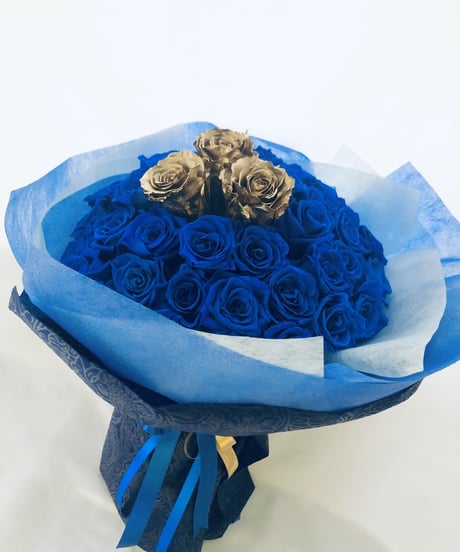 青薔薇とゴールドローズの50輪花束/プリザーブドフラワー奇跡の祝福/花束ラッピング