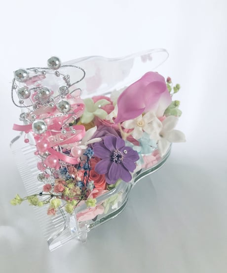 【プリザーブドフラワー／グランドピアノシリーズ】透明のグランドピアノに咲く華やかで繊細なメロディー