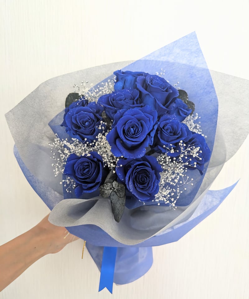 プリザーブドフラワー青い薔薇11本とかすみ草の花束／奇跡．神の祝福