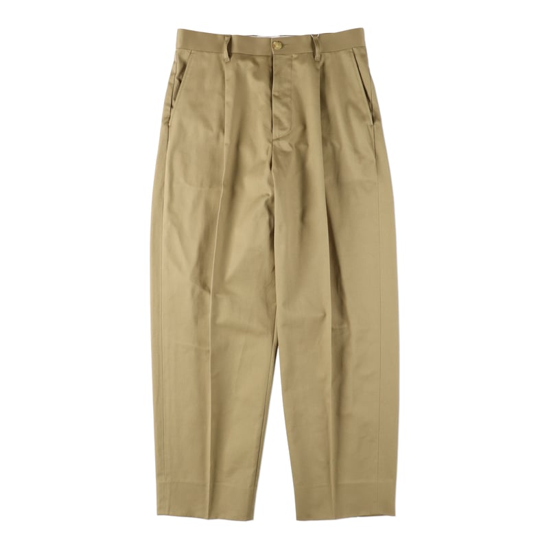 UNIVERSAL PRODUCTS. ONE TUCK CHINO TROUSERS CAM