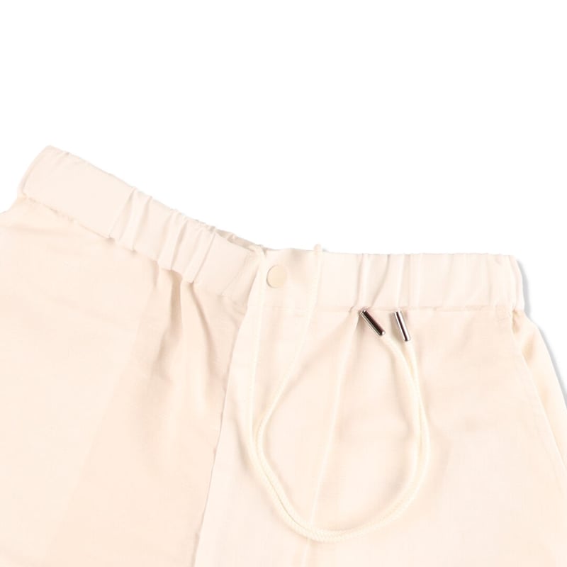 SHEBA DC SHORTS WHITE【22016002】 | STUDY SHOWROO...