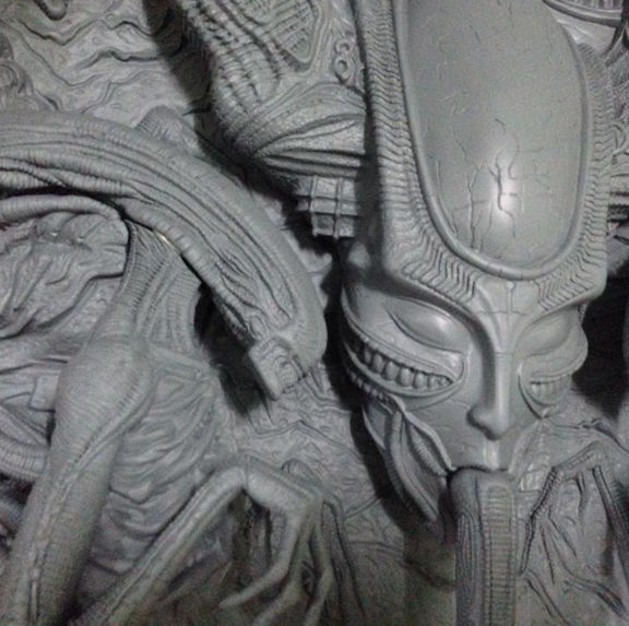 『エイリアン プラークキット』 H.R.ギーガー H.R. Giger Alien plaqueキット【入荷中】 | Roswell Japan