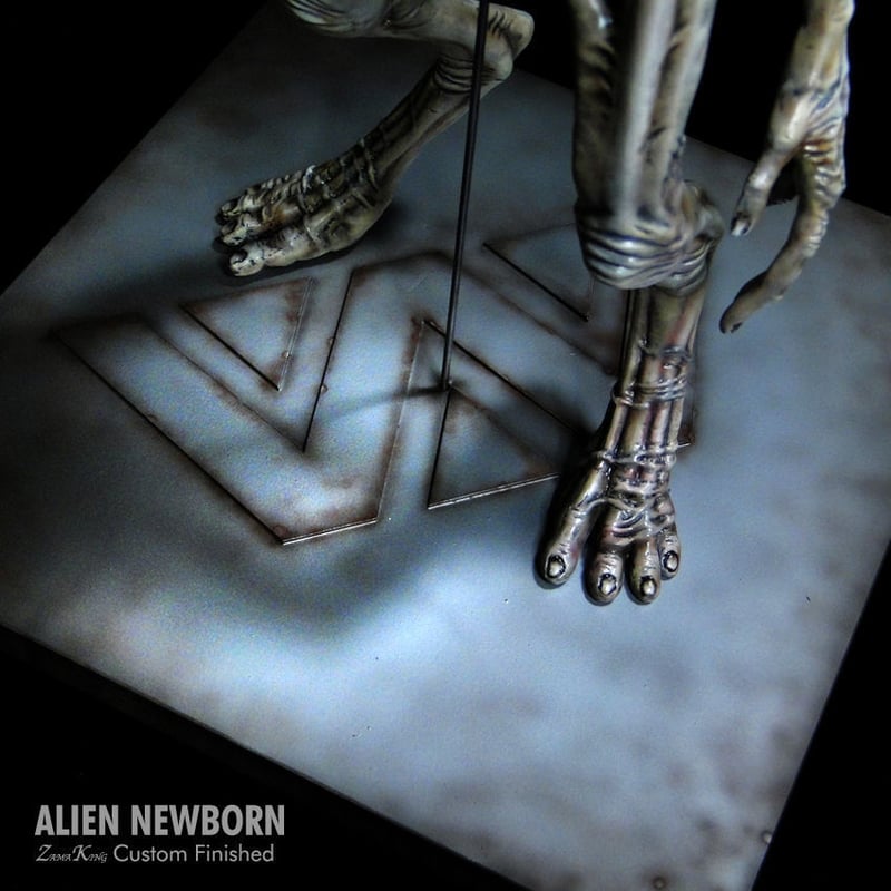 NEWBORN ALIEN 1/5スケール フィギュア 塗装済み 完成品 Alien Resurrection - Tsukuda - Newborn Alien 1/5 PVC Figure