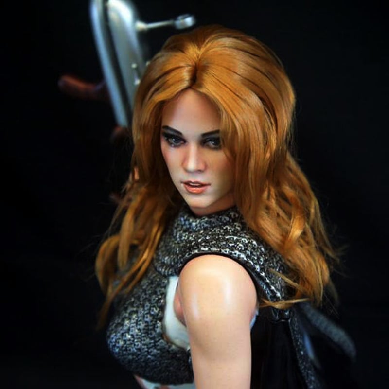 CLARE ELITE BUST 1/4 スケール フィギュア CLARE ELITE BUST 1/4 スケール フィギュア Claymore: Clare 1/4