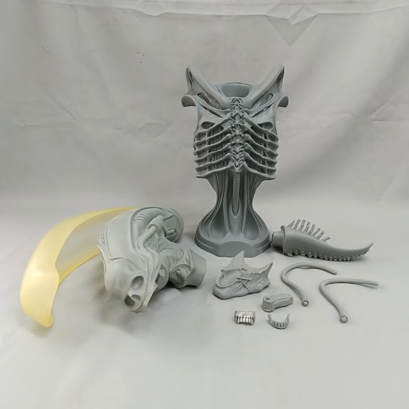 ALIEN BIGCHAP 1/3scale Kit-3【訳あり】 | Roswell Japan