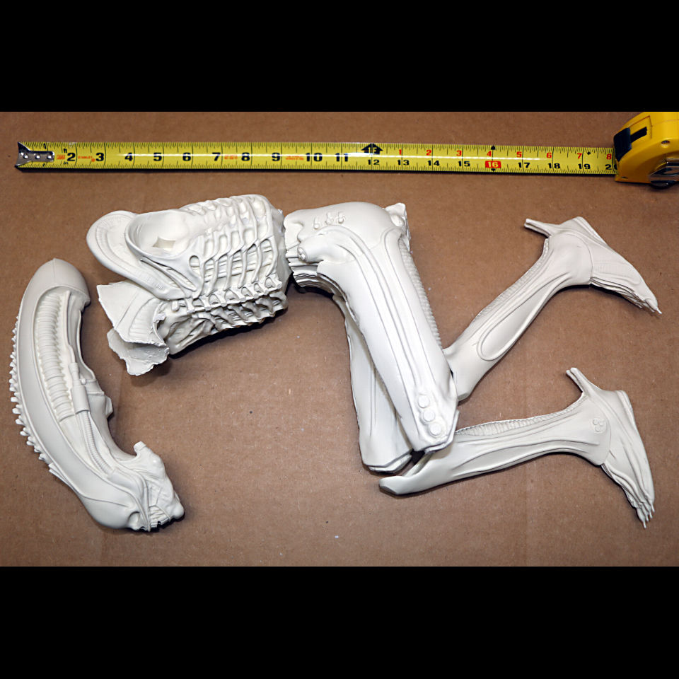 ALIEN & JONES 1/4scale kit【入荷中】 | Roswell Japan