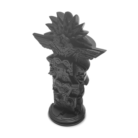 TOTEM Sculpture / BLACK SOLID