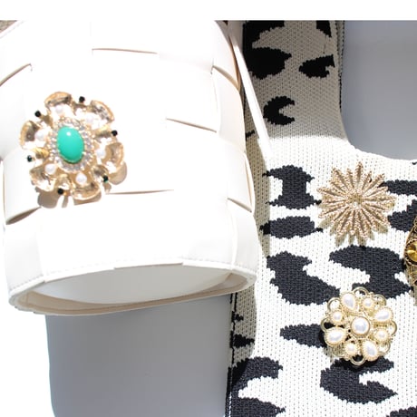 Green &Pearl &rhinestone brooch