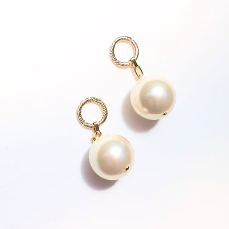 antique chain & big Pearl catch///gold & silver