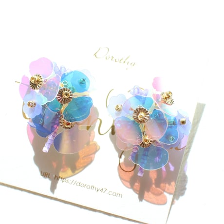 Purple mini bouquet