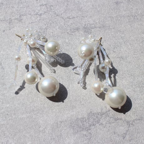Clear shower & pearl