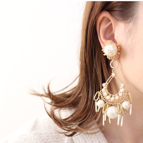 2WAY // Antique gold & big pearl
