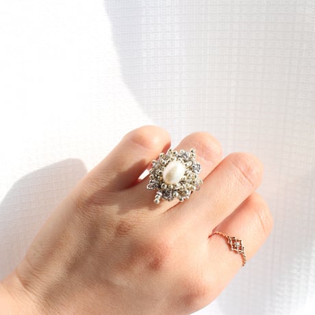 Gemstone /// Ring - silver