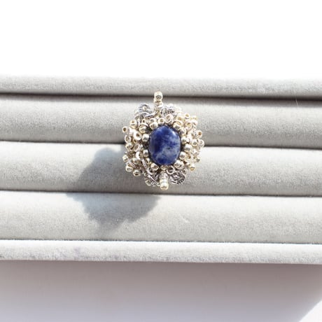 Gemstone /// Ring - silver