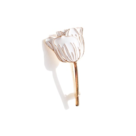 White gold Flower brooch