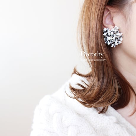 Myu /// White & clear black