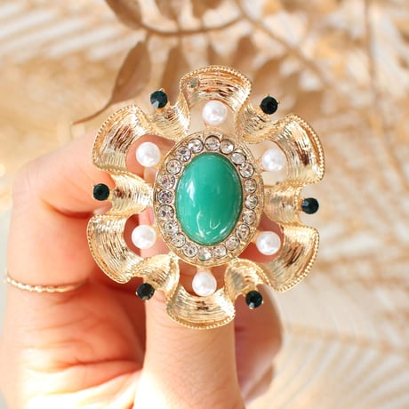 Green &Pearl &rhinestone brooch