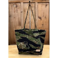 ROOTY TOKYO「タイガース」舟型ショルダートート