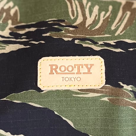 ROOTY TOKYO「タイガース」ショルダートート(L)