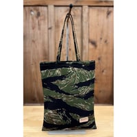 ROOTY TOKYO「タイガース」マチなしトート（M）