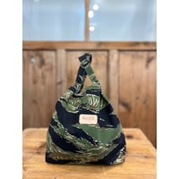 ROOTY TOKYO「タイガース」マルシェバッグ
