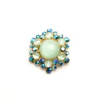Austria Satin Glass Brooch（BR1356）