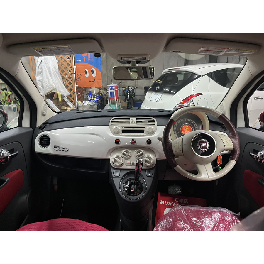アバルト500 595 フィアット カーボンダッシュカバー　価格交渉応じます‼︎ アバルト500 595 フィアット カーボンダッシュカバー 価格交渉