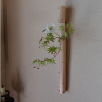 Yoshimichi Yoshida 吉田佳道　四角竹花入れ　mado II