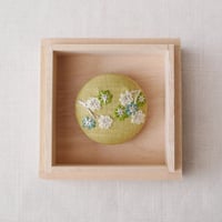 Mayumi Tomita 青もみじブローチ